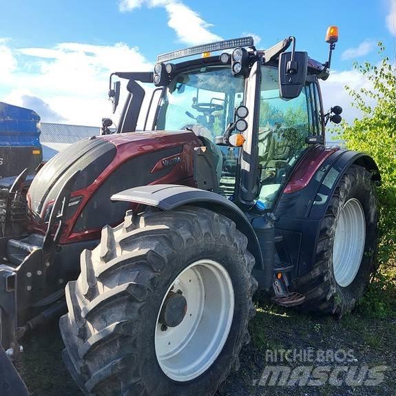 Valtra N174D Tractors