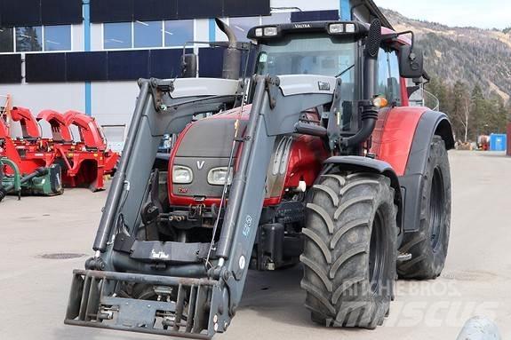 Valtra T202 Tractors