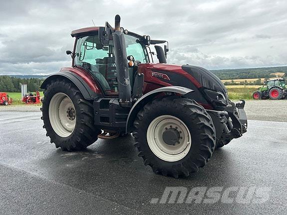 Valtra T234 Tractors