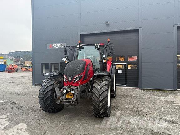 Valtra T234D Tractors