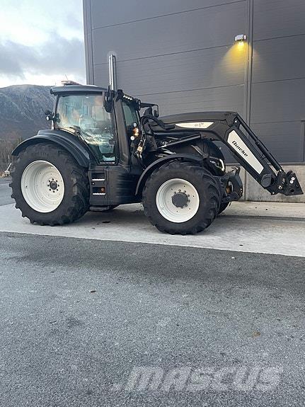 Valtra T235 Direct Tractors