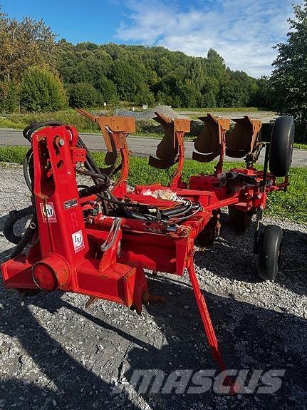 Vogel & Noot M800 Ploughs