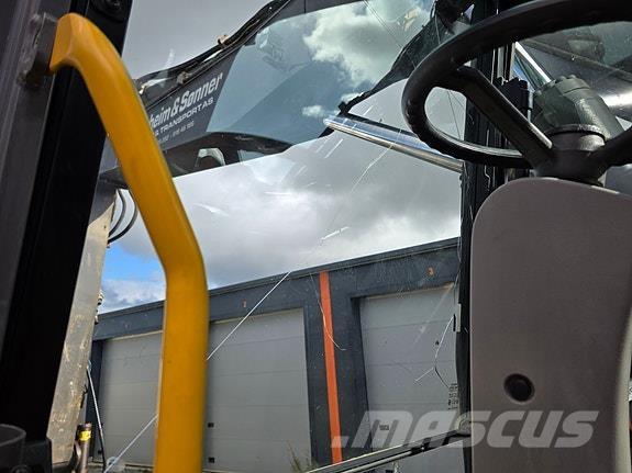 Volvo EW160C Crawler excavators