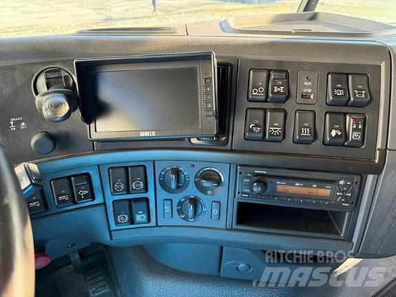 Volvo FH 16 600HK Tipper trucks