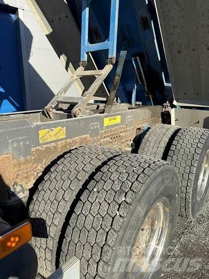 Volvo FH 16 600HK Tipper trucks