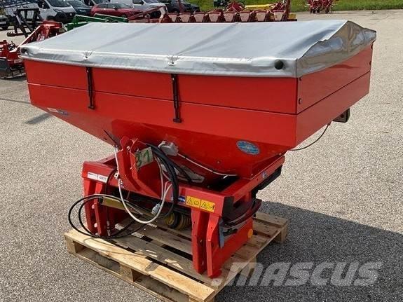   Mineral spreaders