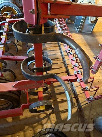   Other tillage machines and accessories