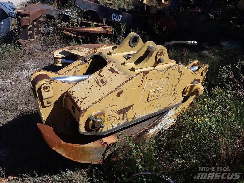 CAT 19' grapple Grapples