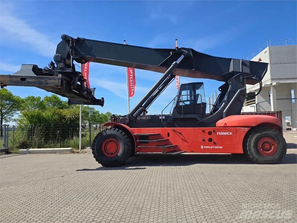 Linde C4230TL Reach stackers