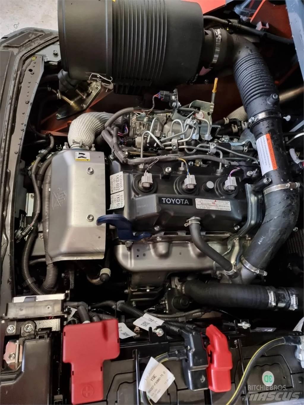 Toyota 8FD70F Diesel trucks