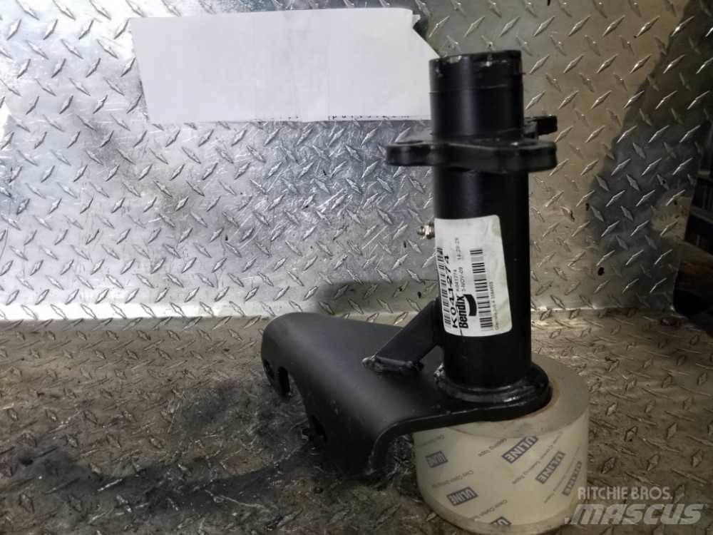  Bendix Brakes