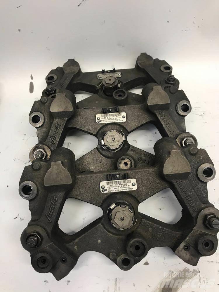 CAT 3176B Brakes