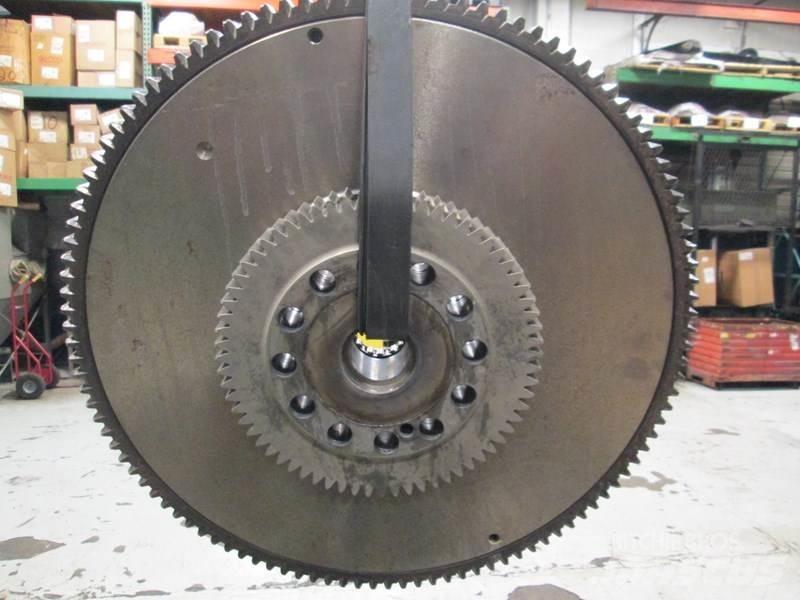 CAT 3406E Tyres, wheels and rims