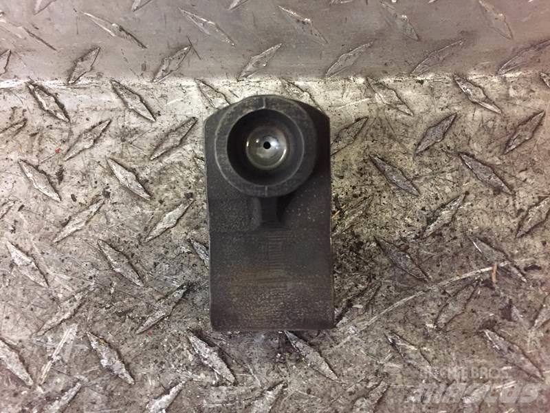 CAT C13 Other components