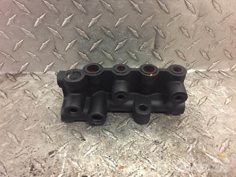 CAT C15 Other components