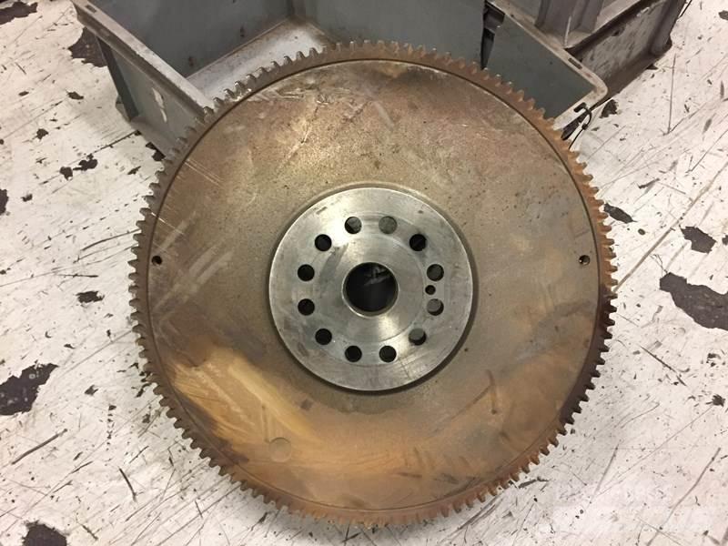 CAT C18 Tyres, wheels and rims