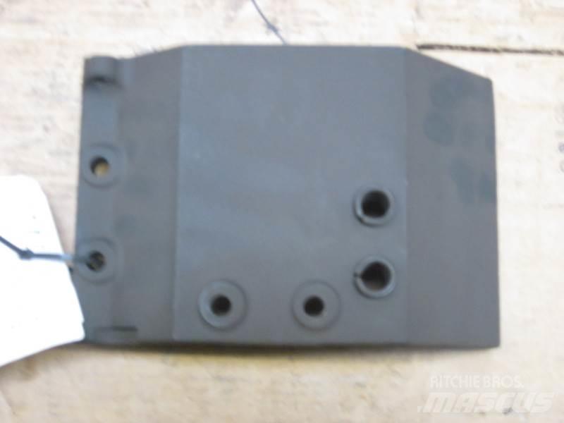 CAT C7 Other components