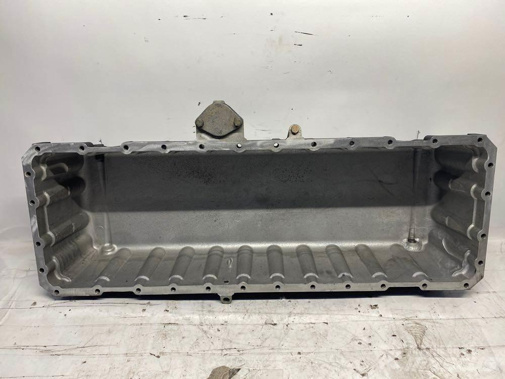 CAT C9 Other components