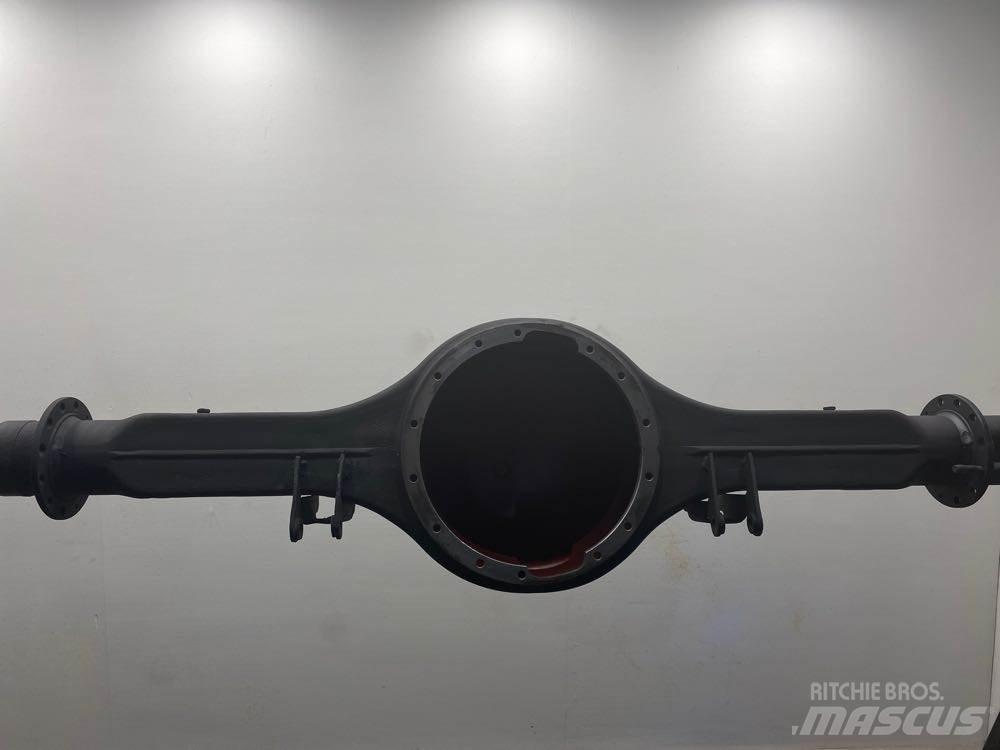  Dana S-135 Axles