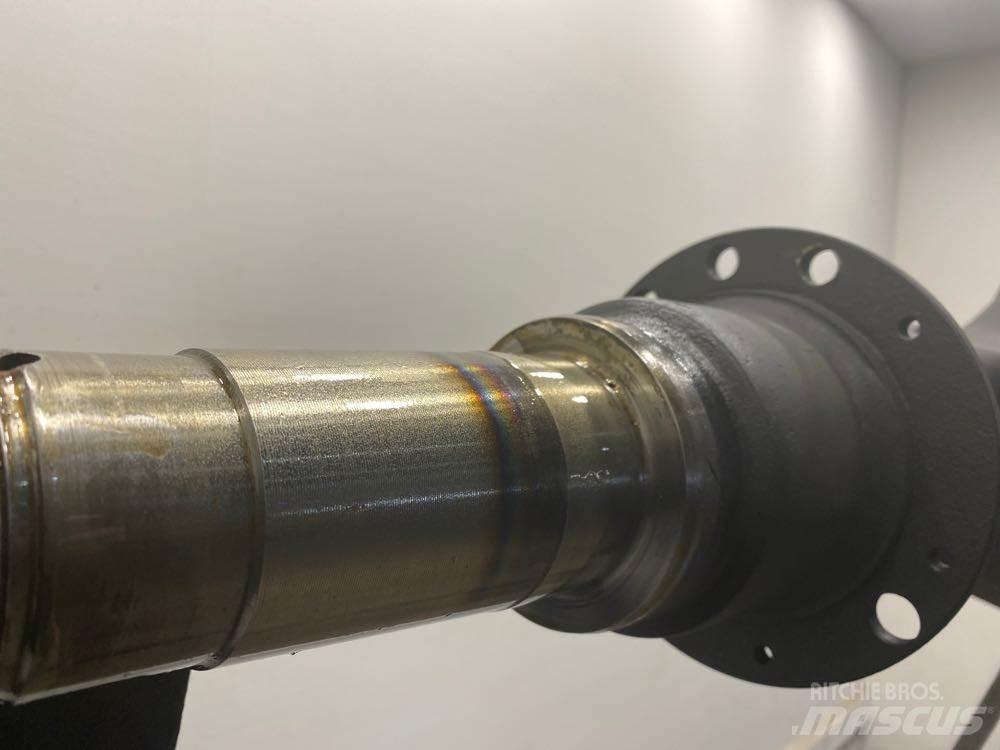  Dana S-135 Axles