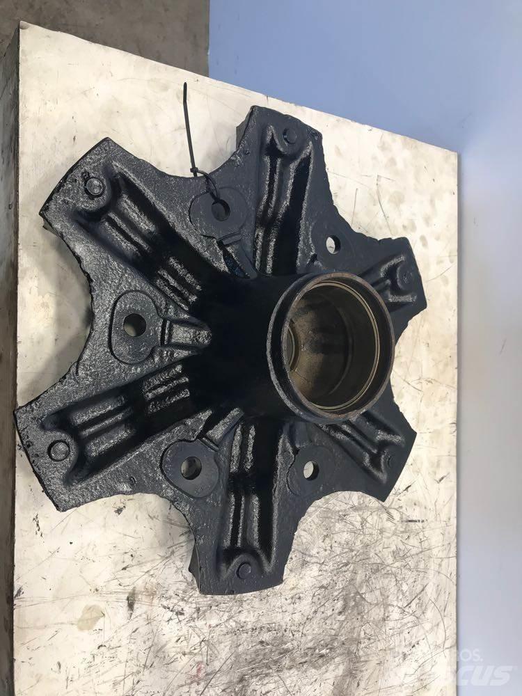 Dayton  Tyres, wheels and rims