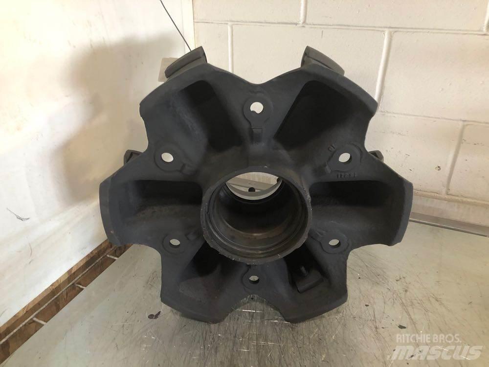 Dayton  Tyres, wheels and rims