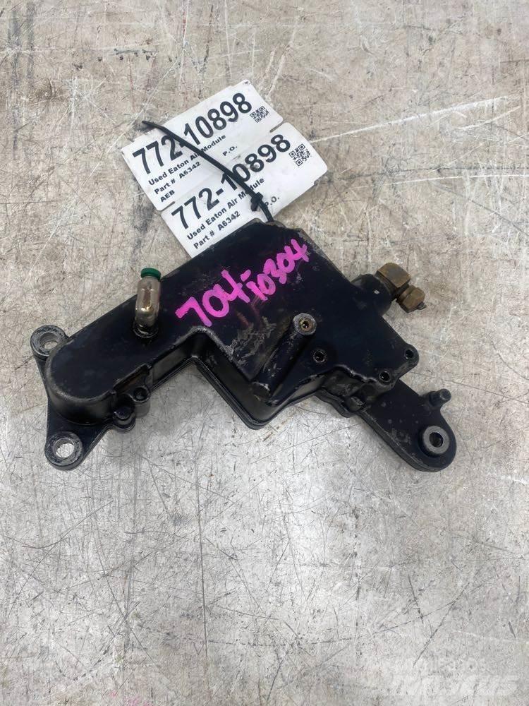 Eaton  Gearboxes