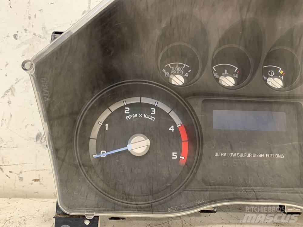 Ford F-550 Other components