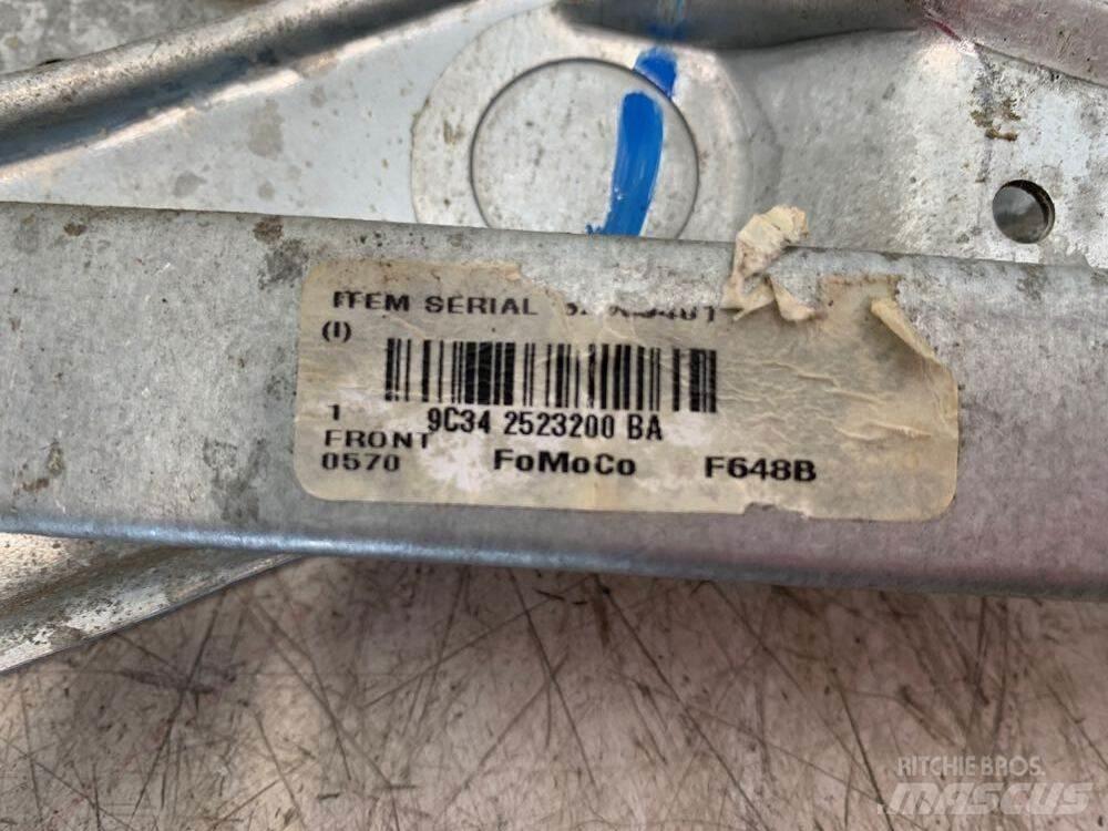 Ford F-550 Other components
