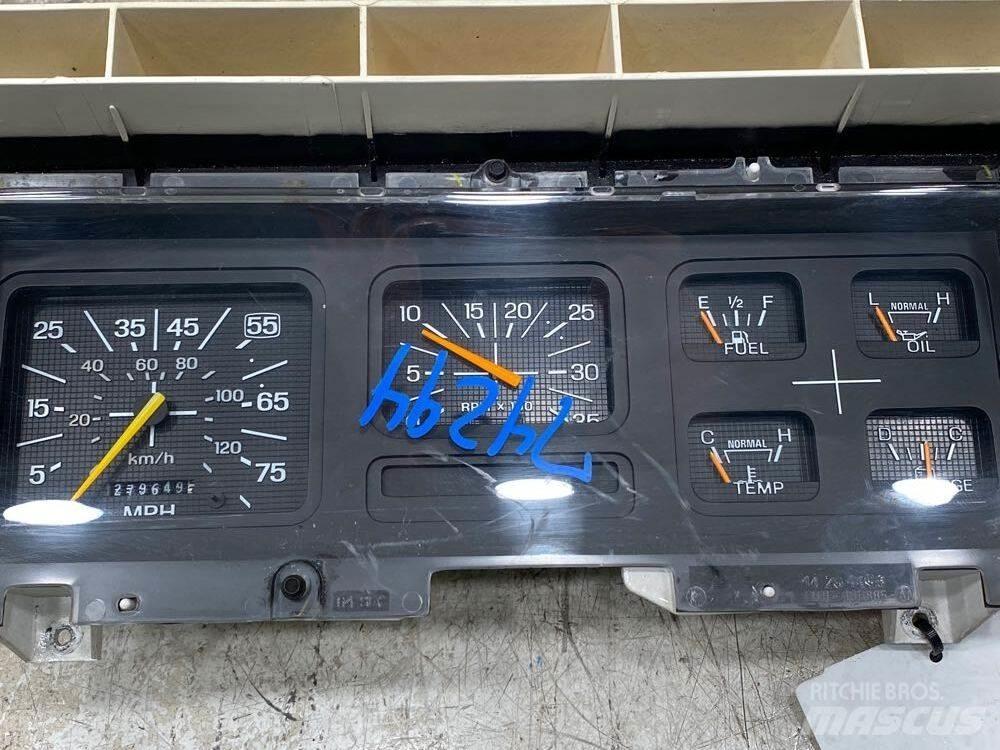 Ford F-800 Other components