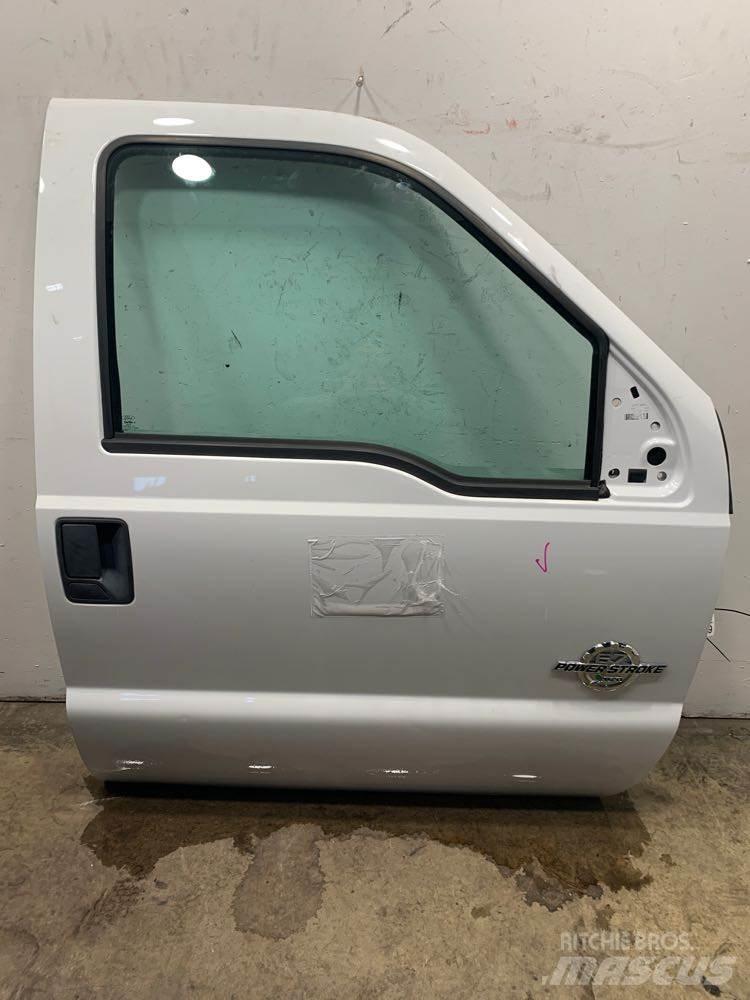 Ford F750 Other components