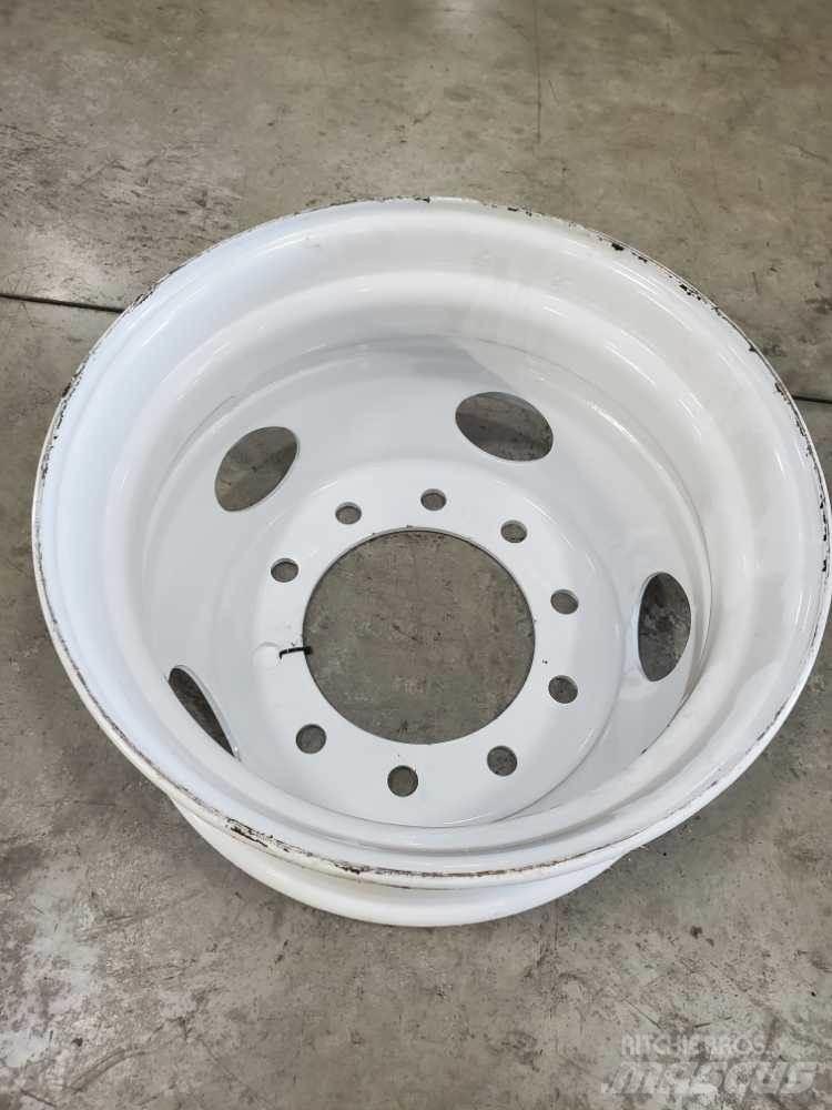 Ford F750 Tyres, wheels and rims