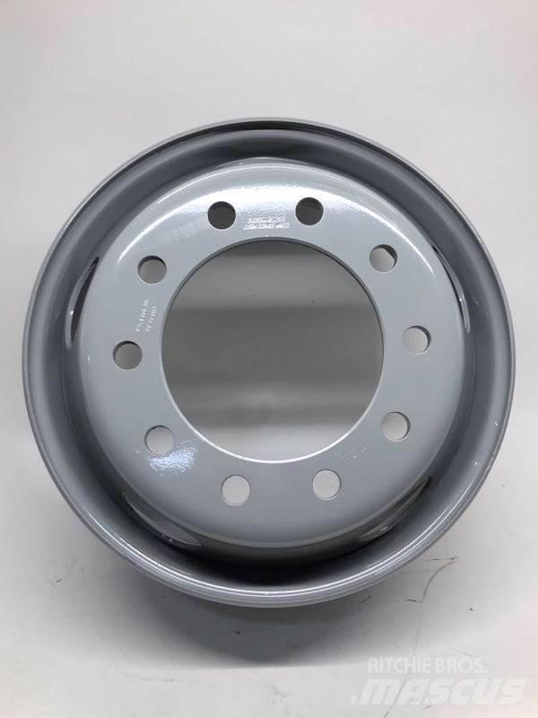 Ford F750 Tyres, wheels and rims