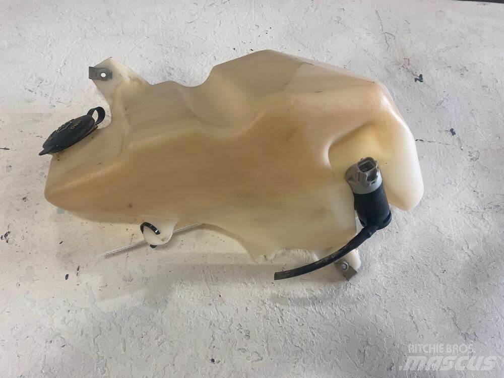 Ford F750 Other components