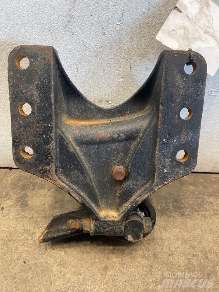 Ford F750 Chassis and suspension