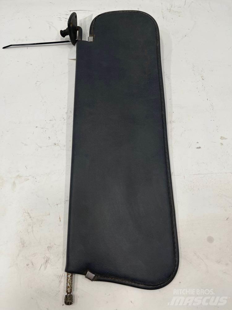 Ford L9000 Other components