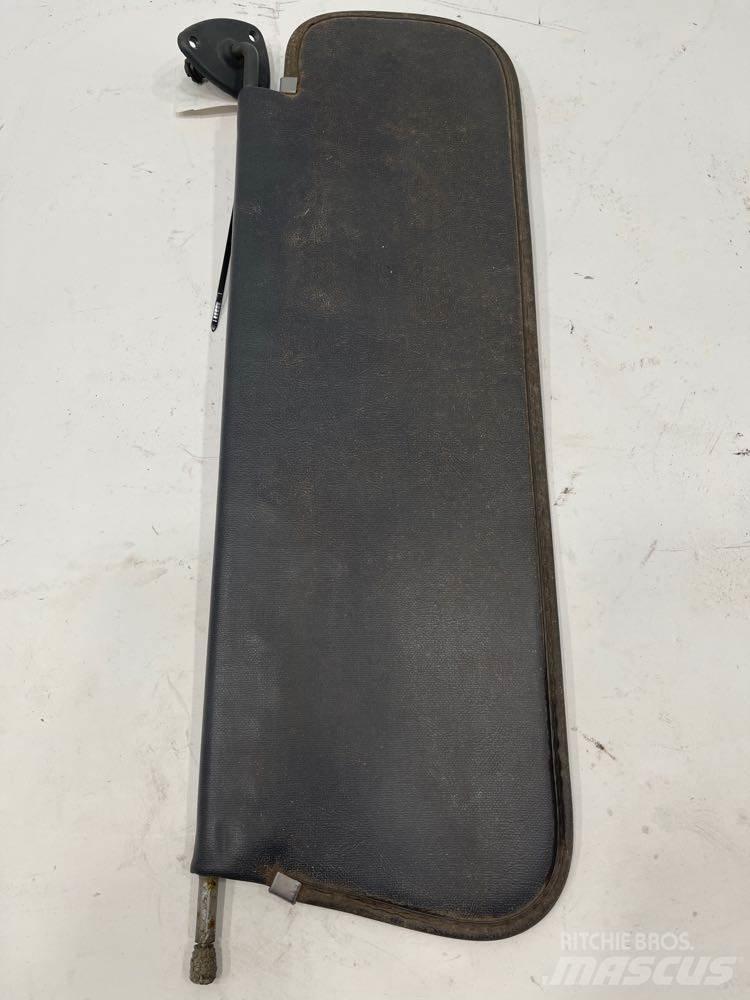 Ford L9000 Other components