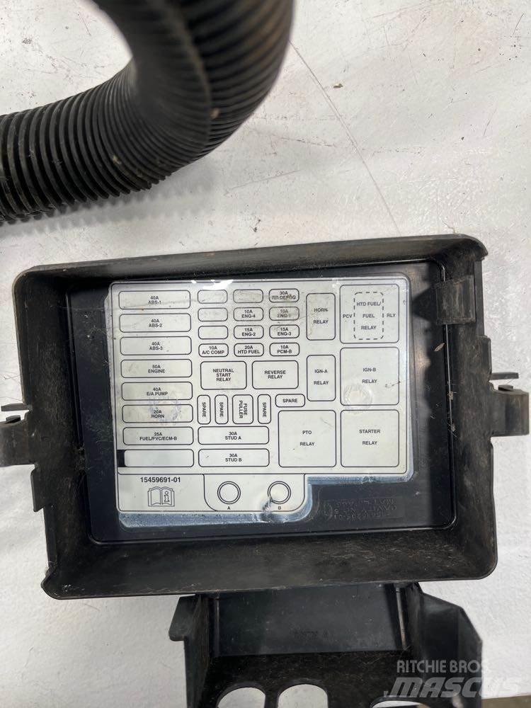 GMC C6500 Other components