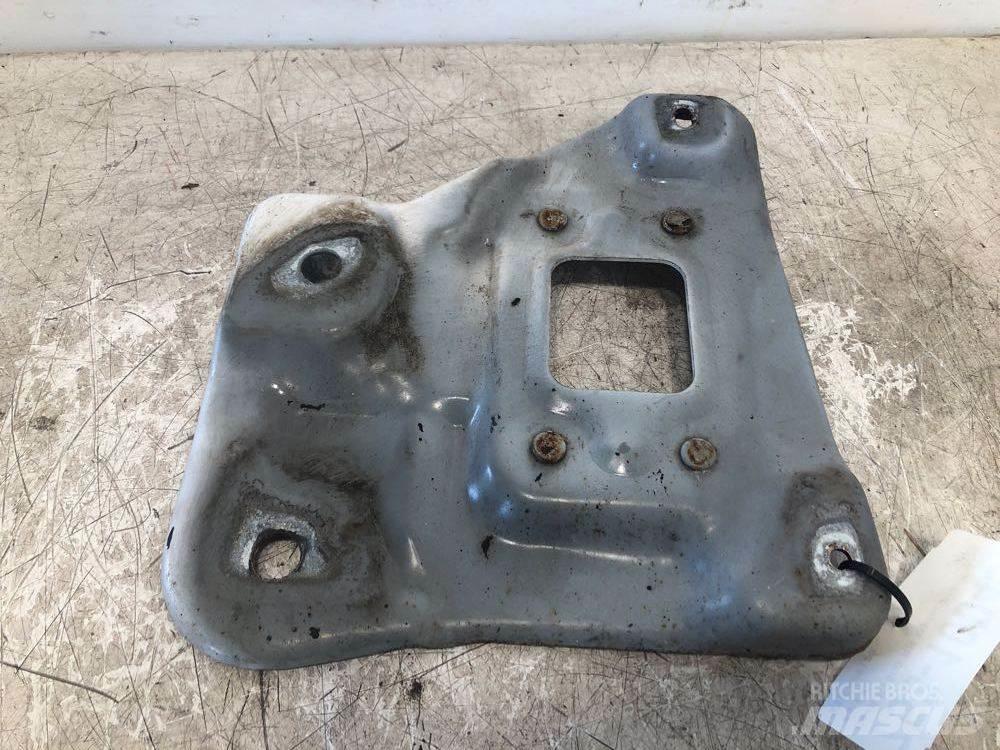 GMC C7500 Other components