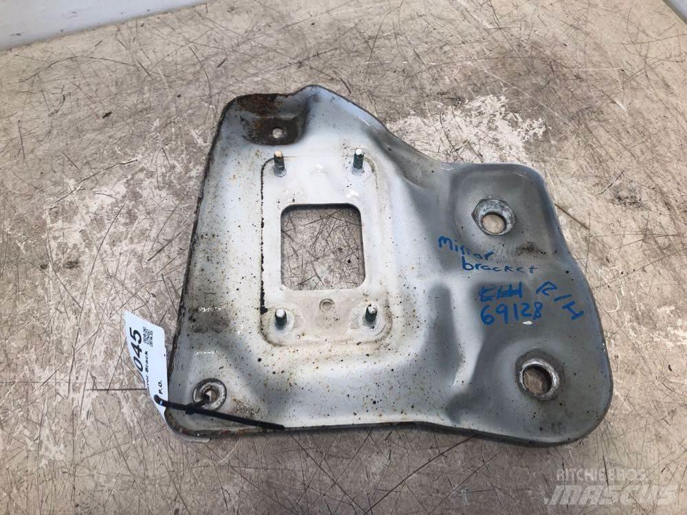 GMC C7500 Other components