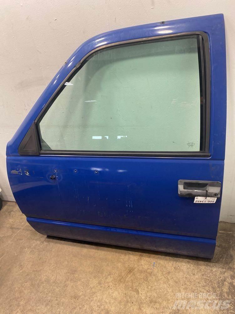 GMC C7500 Other components
