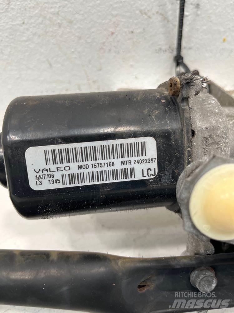 GMC C7500 Other components