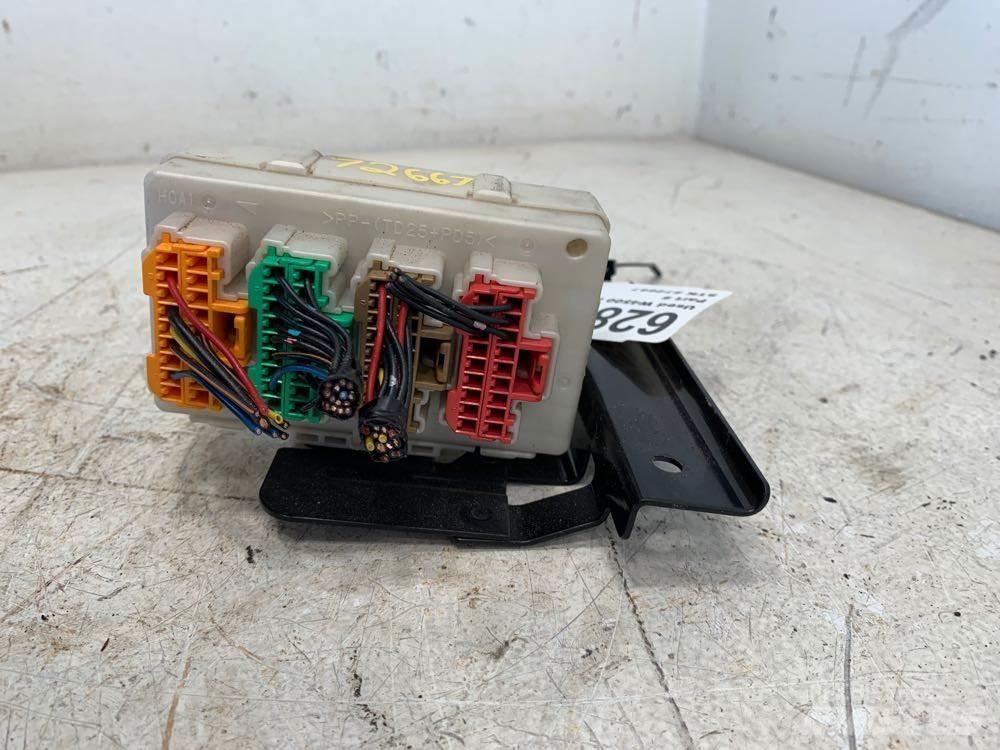 GMC W4500 Electronics