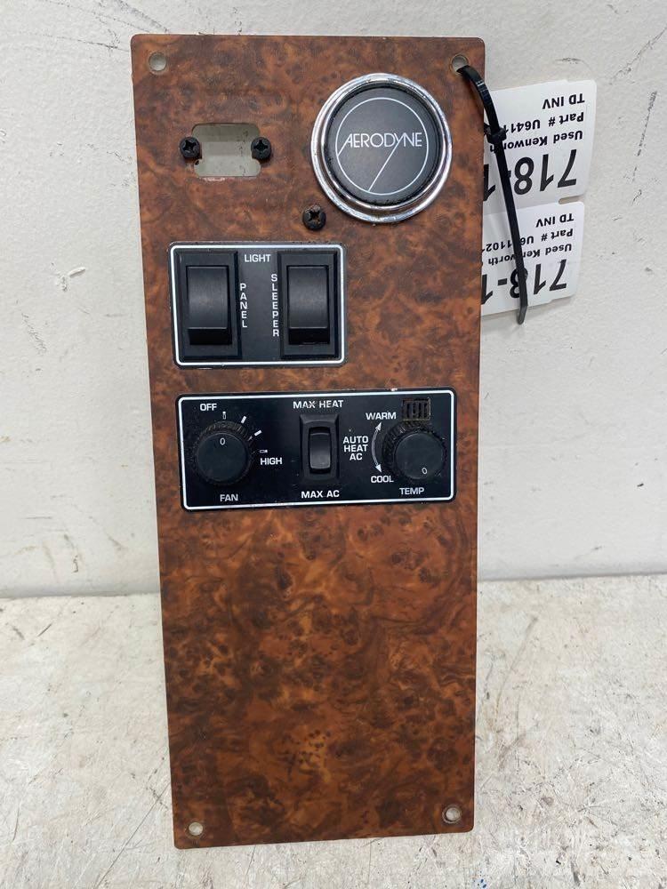 Kenworth  Electronics
