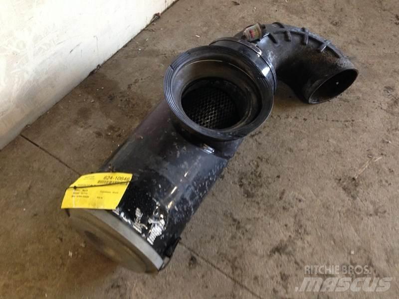 Mack CL713 Other components