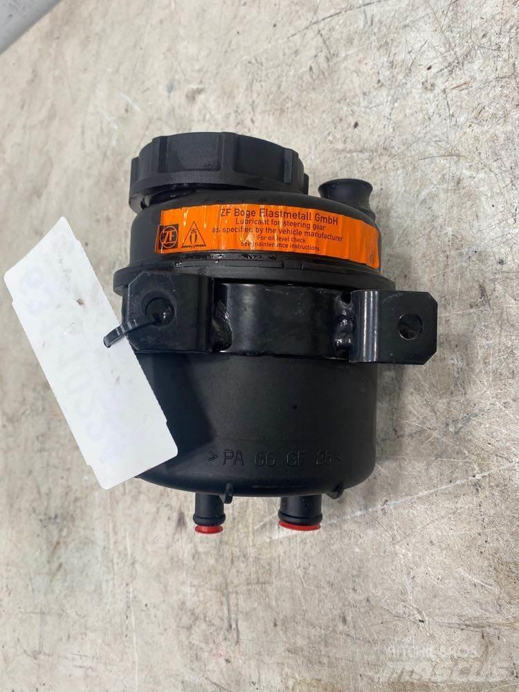 Mack CXU Electronics