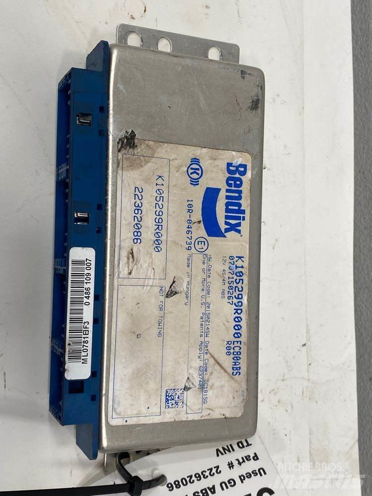 Mack GU Electronics