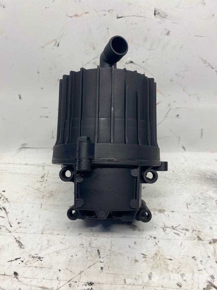 Mack MP8 Other components