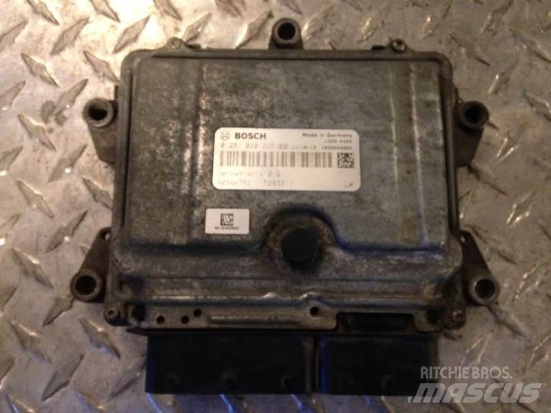 Paccar  Other components