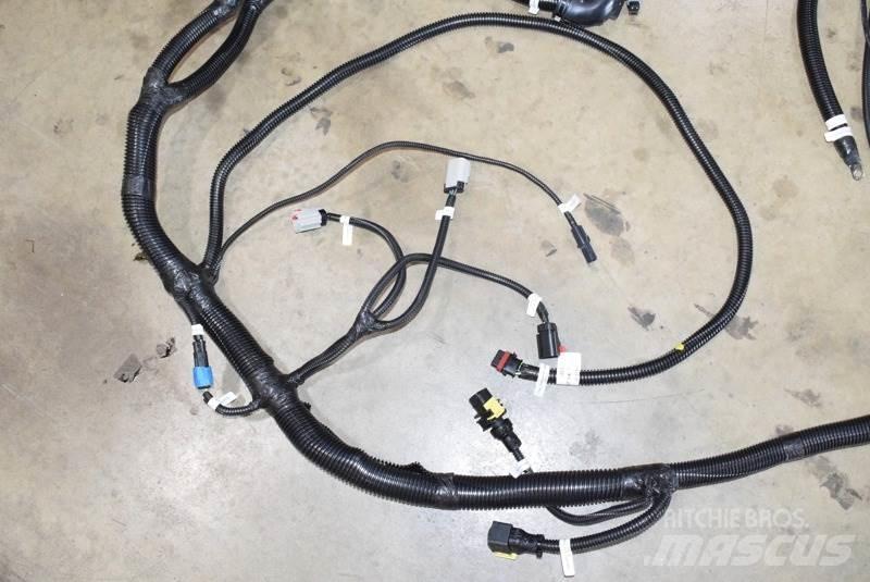 Paccar  Other components